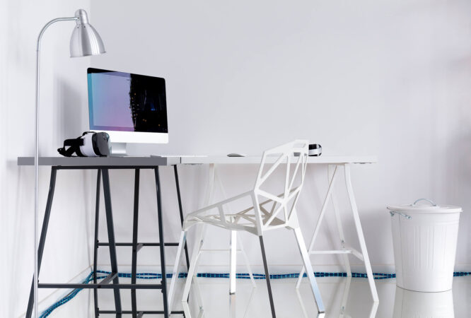 contemporary-home-office-with-white-walls-PV4ZR2B.jpg